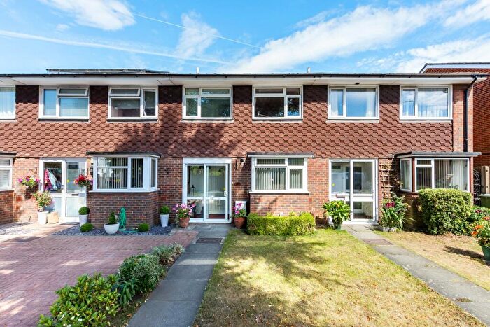 3 Bedroom Terraced House To Rent In The Drive, Sidcup, DA14