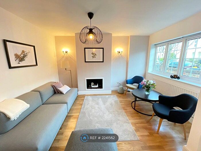 2 Bedroom Terraced House To Rent In Walpole Road, London, E18