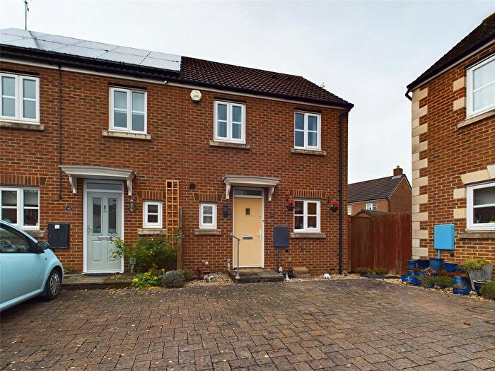 2 Bedroom Semi Detached House For Sale In Lyneham Drive, Quedgeley, Gloucester, Gloucestershire, GL2