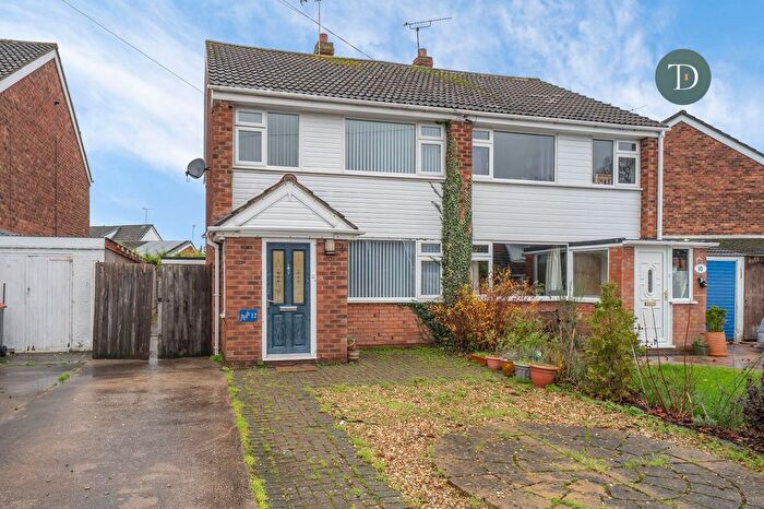 3 Bedroom Semi Detached House For Sale In Karen Way, Great Sutton, Ellesmere Port, CH66