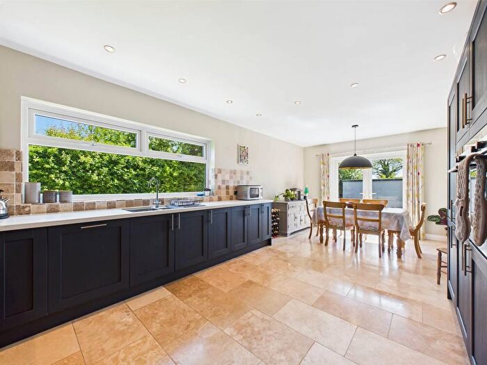 5 Bedroom Detached House For Sale In Church Lane, Catwick, Beverley, HU17