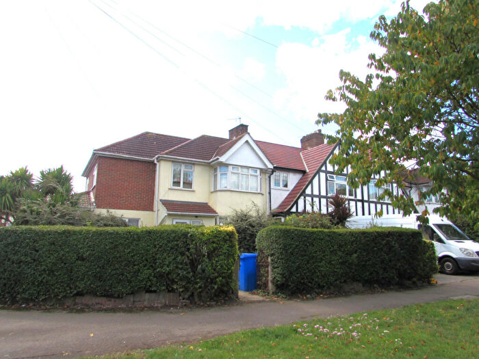 1 Bedroom Flat To Rent In College Hill Road, Harrow, Middlesex, HA3