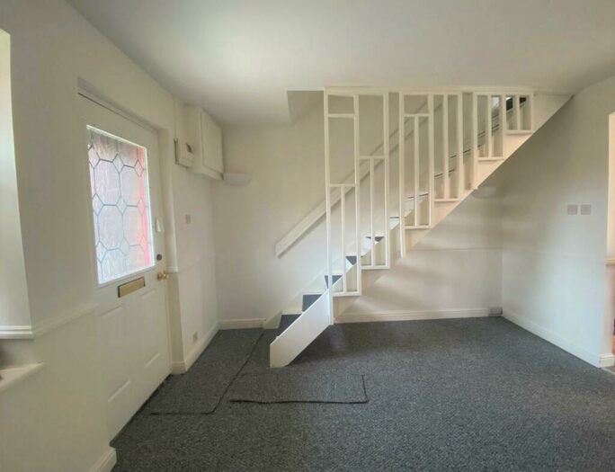 1 Bedroom End Of Terrace House To Rent In Greystoke Drive, Ruislip, HA4