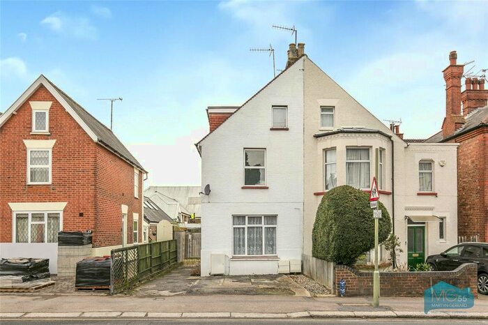 1 Bedroom Maisonette To Rent In Plantagenet Road, Barnet, Hertfordshire EN5