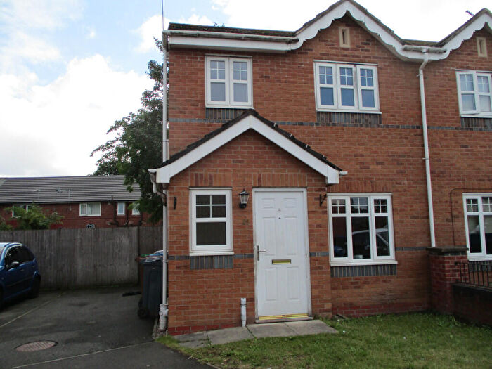3 Bedroom Mews To Rent In Broadoak Drive, Manchester, Greater Manchester, M22