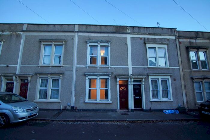 3 Bedroom Terraced House To Rent In Chaplin Road, Easton, Bristol, BS5