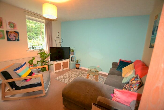 1 Bedroom Flat To Rent In Glenogle Road, Edinburgh, EH3