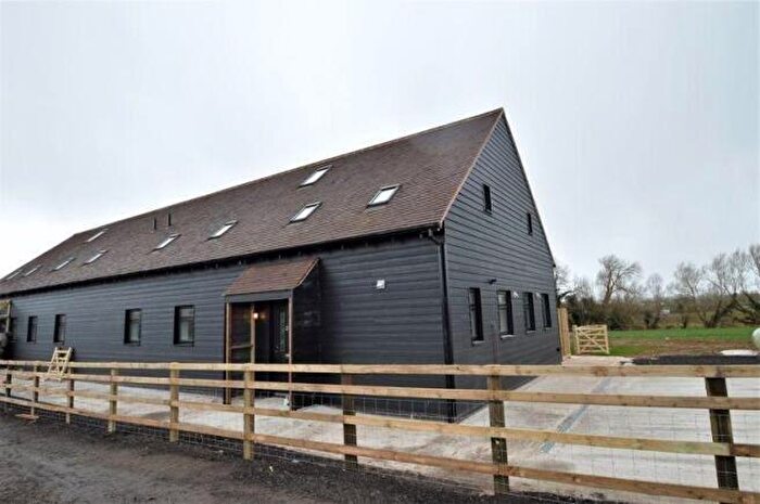 5 Bedroom Barn Conversion To Rent In Worcester Road, Knowle Fields, Alcester, Worcestershire, B49