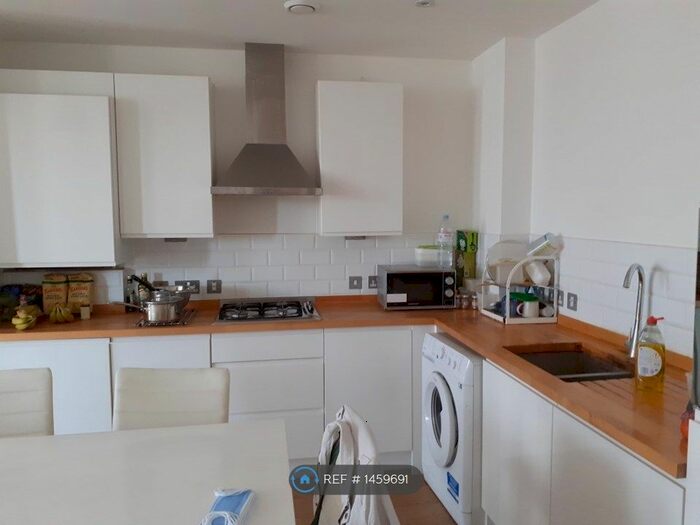 1 Bedroom Flat To Rent In Barns Place, Oxford, OX4