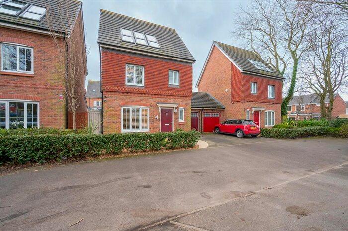 4 Bedroom Detached House To Rent In Stephenson Grove, Rainhill, Prescot, L35