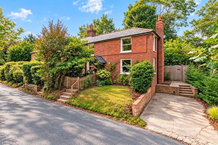 3 Bedroom Cottage For Sale In Lymden Lane, Stonegate, East Sussex, TN5
