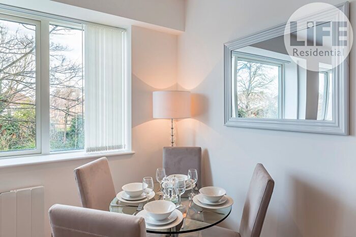 1 Bedroom Flat To Rent In Clayton Road, Hayes, UB3