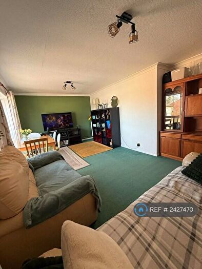 3 Bedroom Flat To Rent In Keyworth Mews, Canterbury, CT1