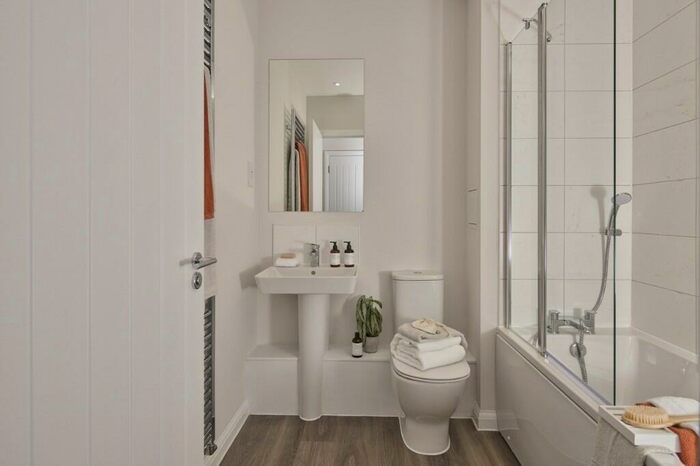 3 Bedroom Detached House For Sale In Beaumont Manor, Hemel Hempstead, HP2