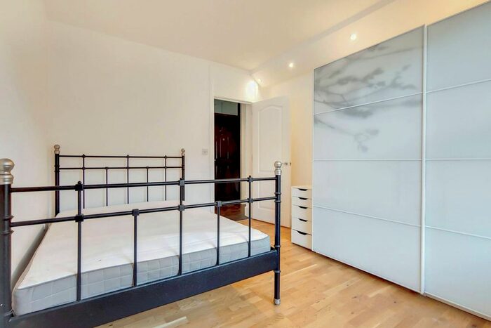 4 Bedroom Flat To Rent In Jebb Avenue, Brixton Hill, London, SW2