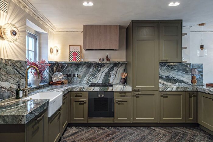 3 Bedroom Terraced House For Sale In Flask Walk, London, NW3