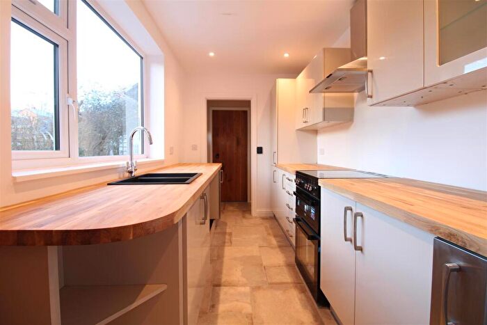 3 Bedroom End Of Terrace House For Sale In Enville Road, Kinver, DY7