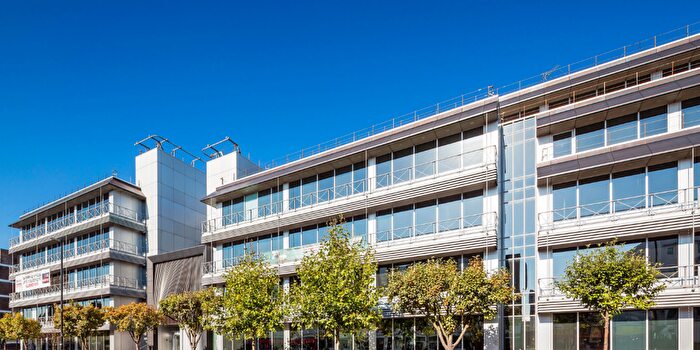 Studio To Rent In Staines Road, Hounslow, TW3