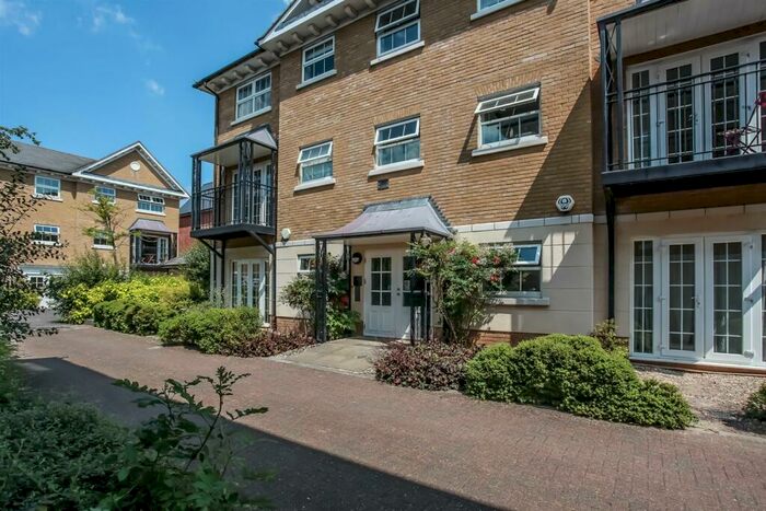 2 Bedroom Apartment To Rent In Reliance Way, Oxford, OX4