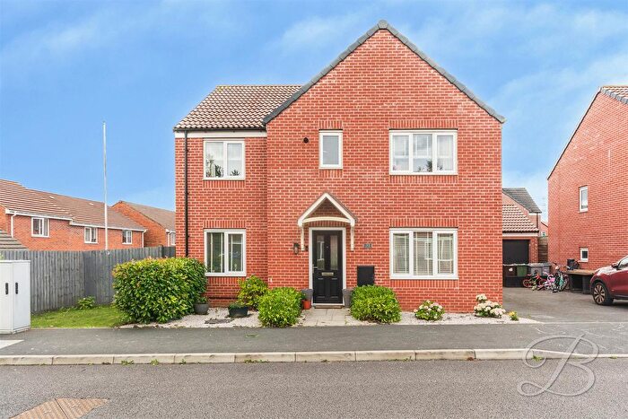 5 Bedroom Detached House For Sale In First Oak Drive, Clipstone Village, Mansfield, NG21