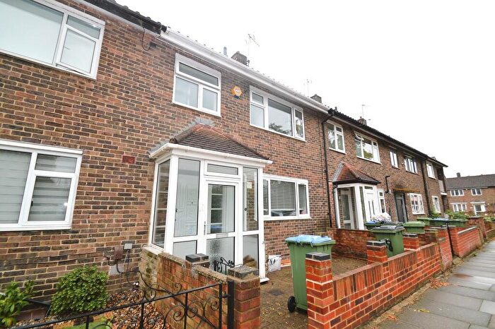 3 Bedroom Terraced House To Rent In Cookhill Road, Abbey Wood, London, SE2