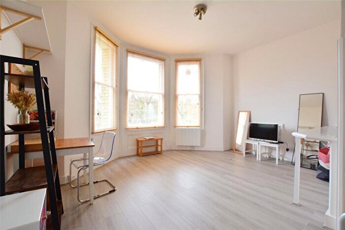 2 Bedroom Apartment To Rent In Varma Court, Kidbrooke Grove, Blackheath, SE3