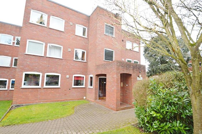 2 Bedroom Apartment To Rent In Priory Road, Edgbaston, Birmingham, West Midlands, B5