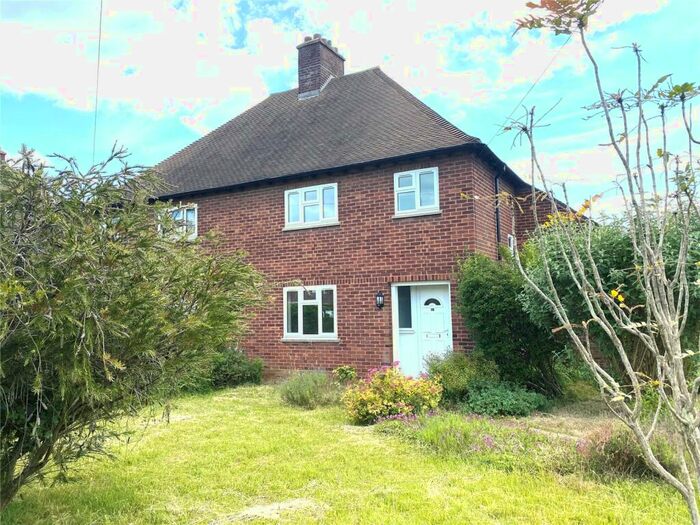 3 Bedroom Semi-Detached House To Rent In Bradbourne Lane, Ditton, Aylesford, Kent, ME20