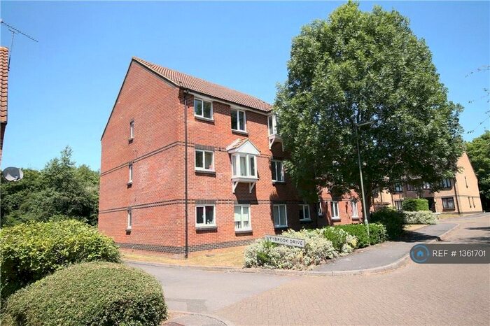 1 Bedroom Flat To Rent In Weybrook Drive, Guildford, GU4
