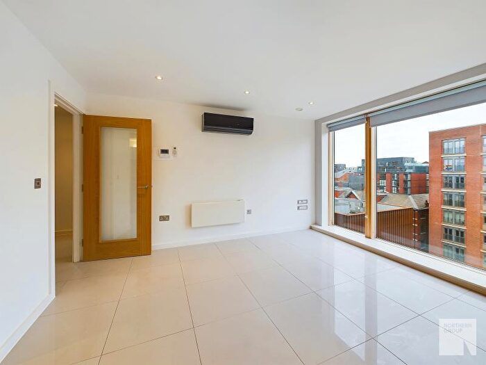 1 Bedroom Apartment To Rent In Apt . :: Ice Plant, M4