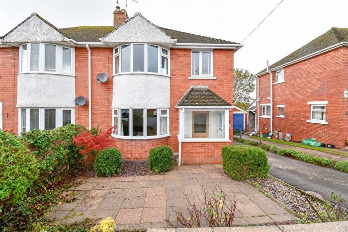 3 Bedroom Semi-Detached House For Sale In St. Lythans Road, Barry, CF62