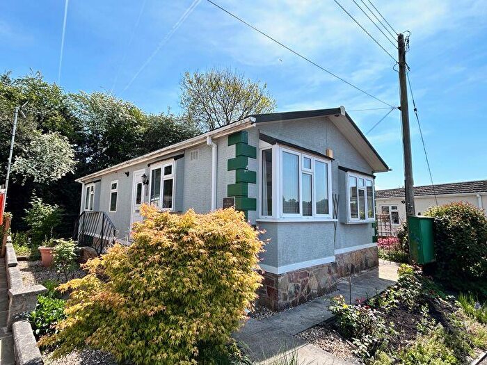 2 Bedroom Detached Bungalow For Sale In Hillberry Road, Cinderford, GL14