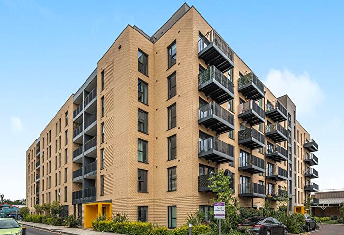 2 Bedroom Flat For Sale In Westmoreland Road, , Edgware, London, NW9