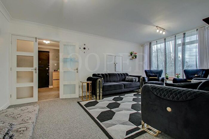 2 Bedroom Flat For Sale In Dollis Hill Lane, London, NW2