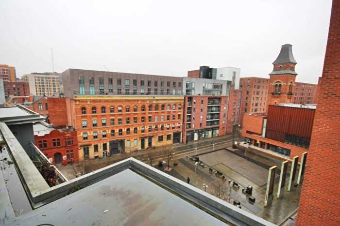 3 Bedroom Penthouse For Sale In Henry Street, Manchester, M4