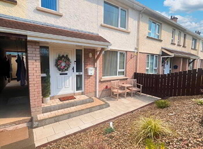 3 Bedroom Mid Terraced House For Sale In Bayview Close, Enniskillen, BT74