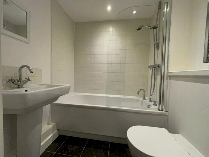 2 Bedroom Apartment To Rent In Roughwood Drive, Liverpool, L33