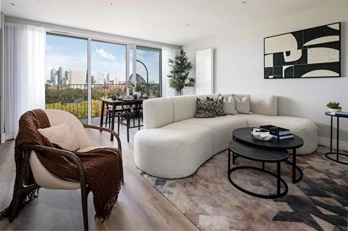 1 Bedroom Flat For Sale In Neptune Wharf, Grinstead Road, SE8