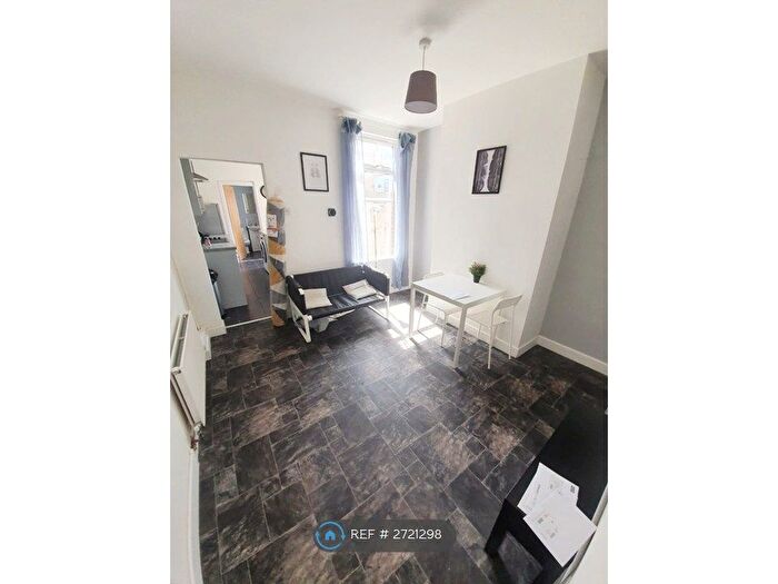 4 Bedroom Terraced House To Rent In Stockbrook Street, Derby, DE22