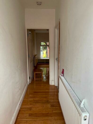 4 Bedroom House Of Multiple Occupation To Rent In Claude Street, Nottingham, NG7
