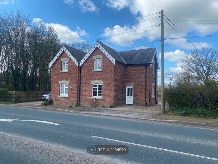 2 Bedroom Semi-Detached House To Rent In Manor Farm Cottages, Malton, YO17