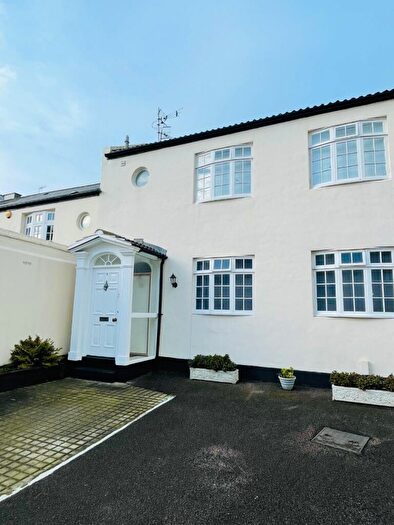 2 Bedroom Semi Detached House To Rent In Chapel Terrace Mews, Brighton, BN2