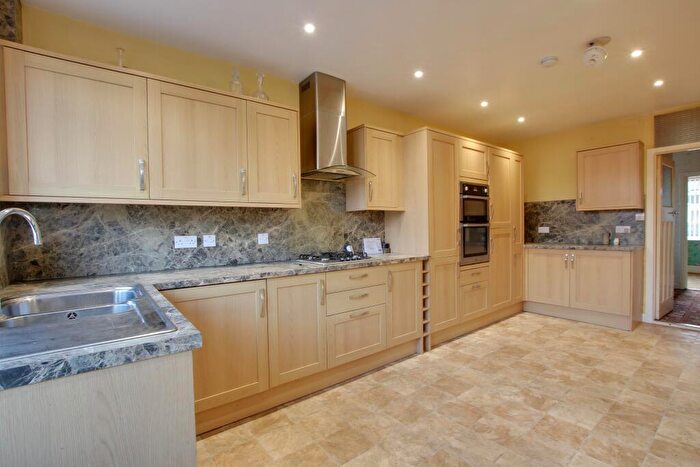 2 Bedroom Semi-Detached Bungalow For Sale In The Kingsway, Portchester, PO16