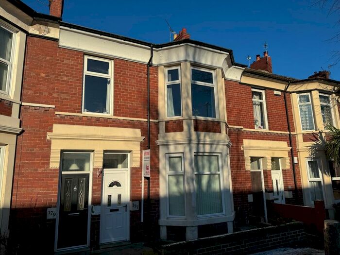 2 Bedroom Flat To Rent In Queen Alexandra Road, North Shields, NE29