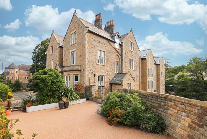 2 Bedroom Apartment For Sale In Beauchief Grove, Sheffield, S7