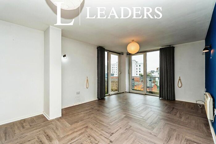 2 Bedroom Apartment To Rent In Sirocco, Ocean Village, SO14