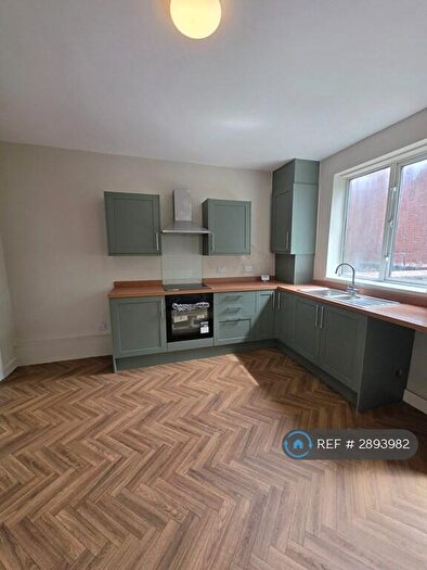 3 Bedroom Terraced House To Rent In Old Mill Lane, Barnsley, S71