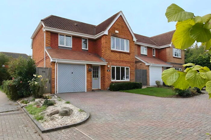 4 Bedroom Detached House For Sale In Foxtail Gardens, Ludgershall, Wiltshire, SP11
