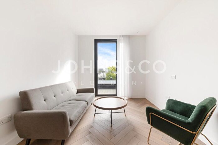 1 Bedroom Apartment To Rent In Scawfell Street, London, E2