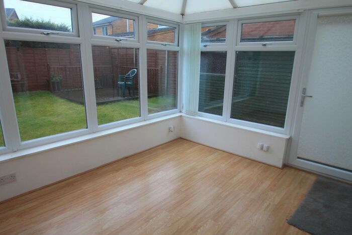 3 Bedroom Property To Rent In Hedley Rise, Luton, LU2